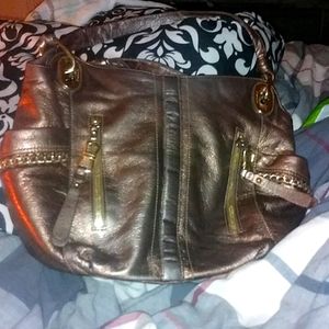 B. Makowsky handbag